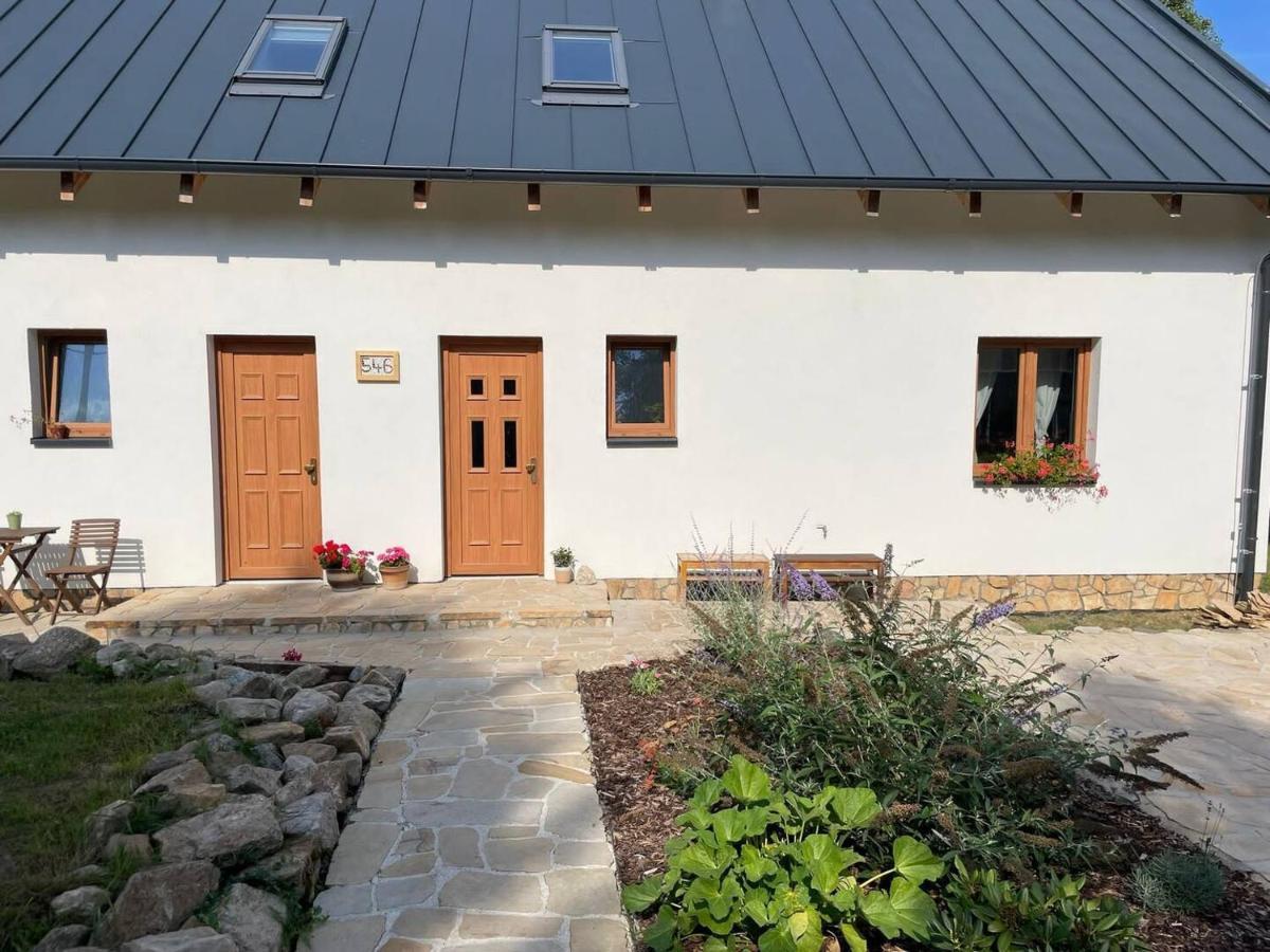 Lovely Fully-Equipped Studio In Tisa Village. Rocks Only 5 Minutes Walk Exterior photo
